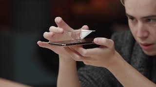 This Will Turn Your Iphone Screen Into A Hologram - Is This The Future?