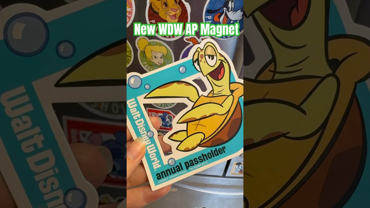 NEW Walt Disney World Annual Passholder Magnet 