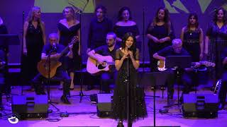 Öznur Yılma Gondal, Orkestra Odeon Ve Solistleri - Her Şey Seninle Güzel