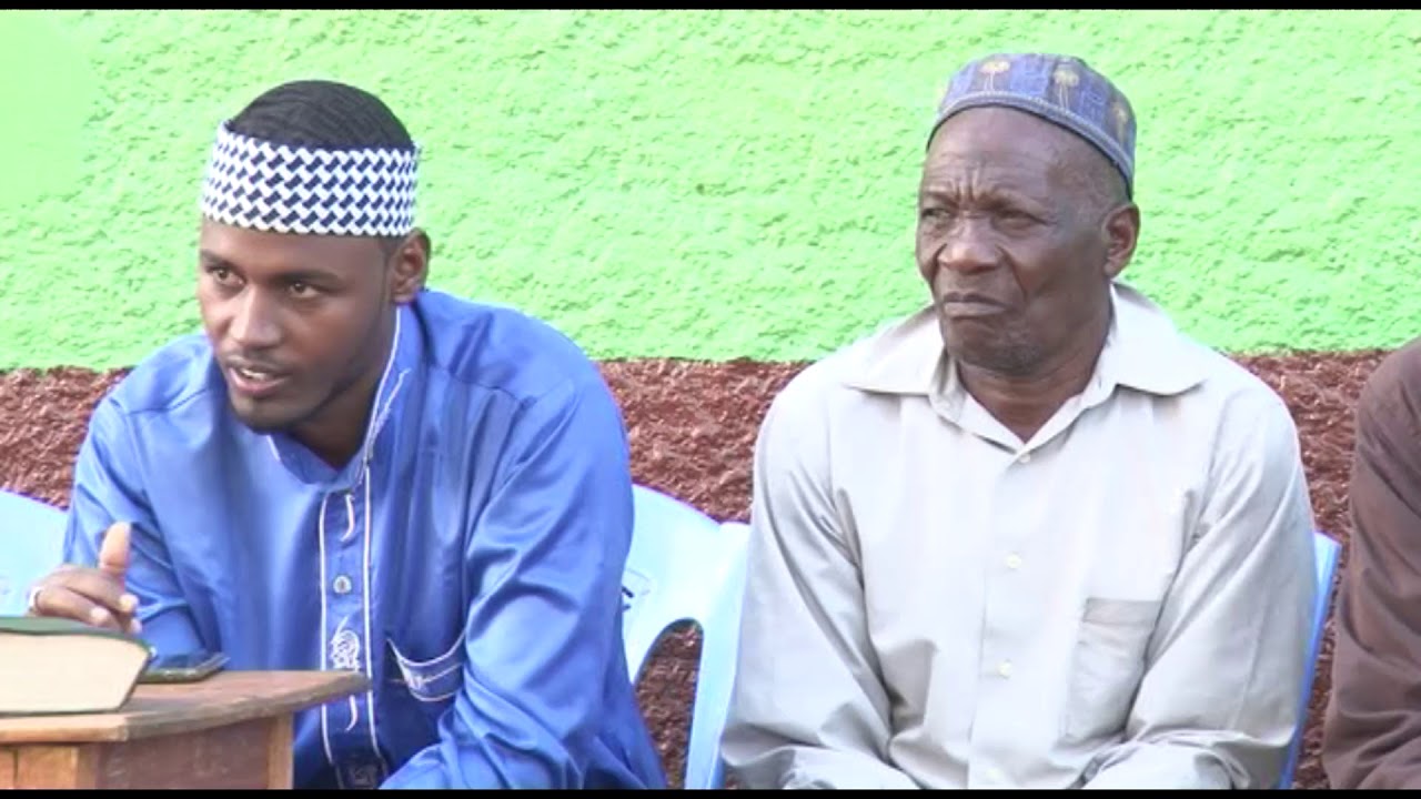 JE YESU  NI MWOKOZI WA ULIMWENGU