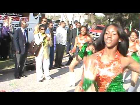 LHS Strikettes (DG) 2011 Mardi Gras "400 Degreez/J...