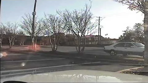 In-cruiser video of KPD officer Edmonds' Nov. 1 co...