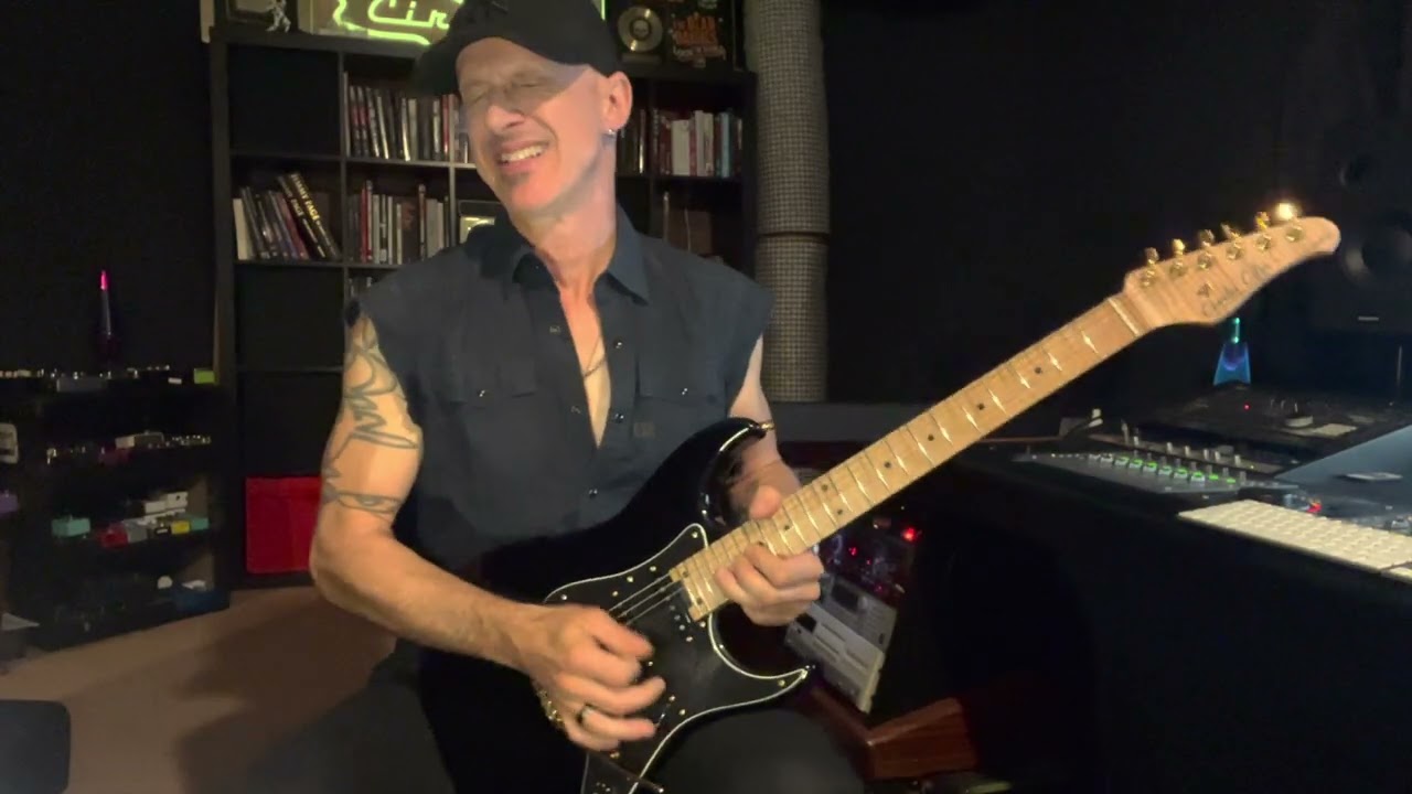 CHAKA KHAN audition | Facts Of Love - some funk, then some rock 🤟