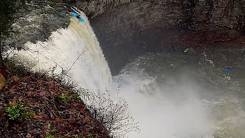 REEL WORLD Vol.5  # 12 Levi Rhodes (USA)