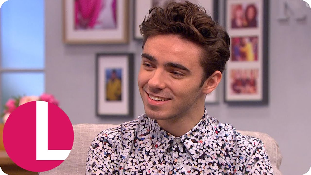 Nathan Sykes Is Getting Flirtatious | Lorraine