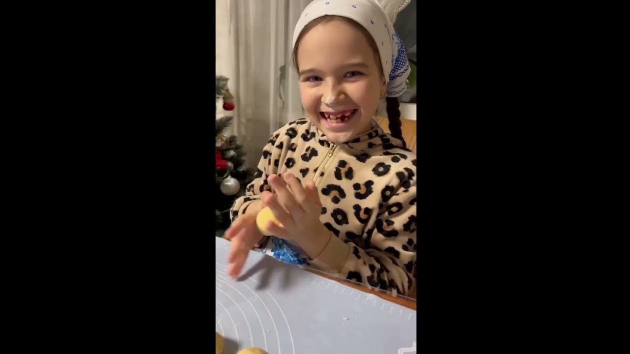 Моята сурвачка Ксения Късса 2 клас БУКОЦ МЕДИА с.Калчева Украйна учител Татяна Дерменжи