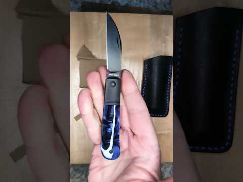 This snazzy knife will cut!