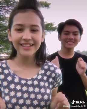 Joget TikTok Sandrina Michelle