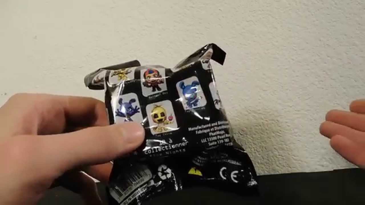 Five Nights At Freddy's Mystery Blind Bag Review FNAF