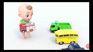 baby jouer avec son Amis avec les voiture and couleur