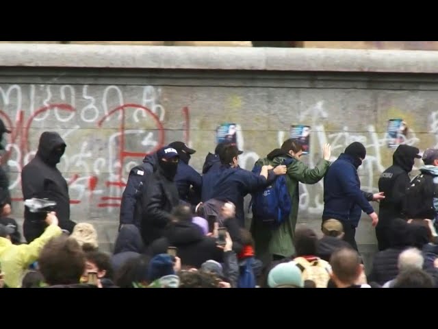 Mass protests continue as Georgia passes 'foreign influence' bill | AFP class=