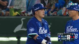 09/22 富邦 vs Lamigo 四局上，富邦打線作出回應，連續三支安打，先將比數追到3:2