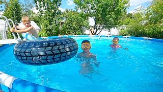 VLOG the Kids in the pool Playing tag! 13 Jul 2018