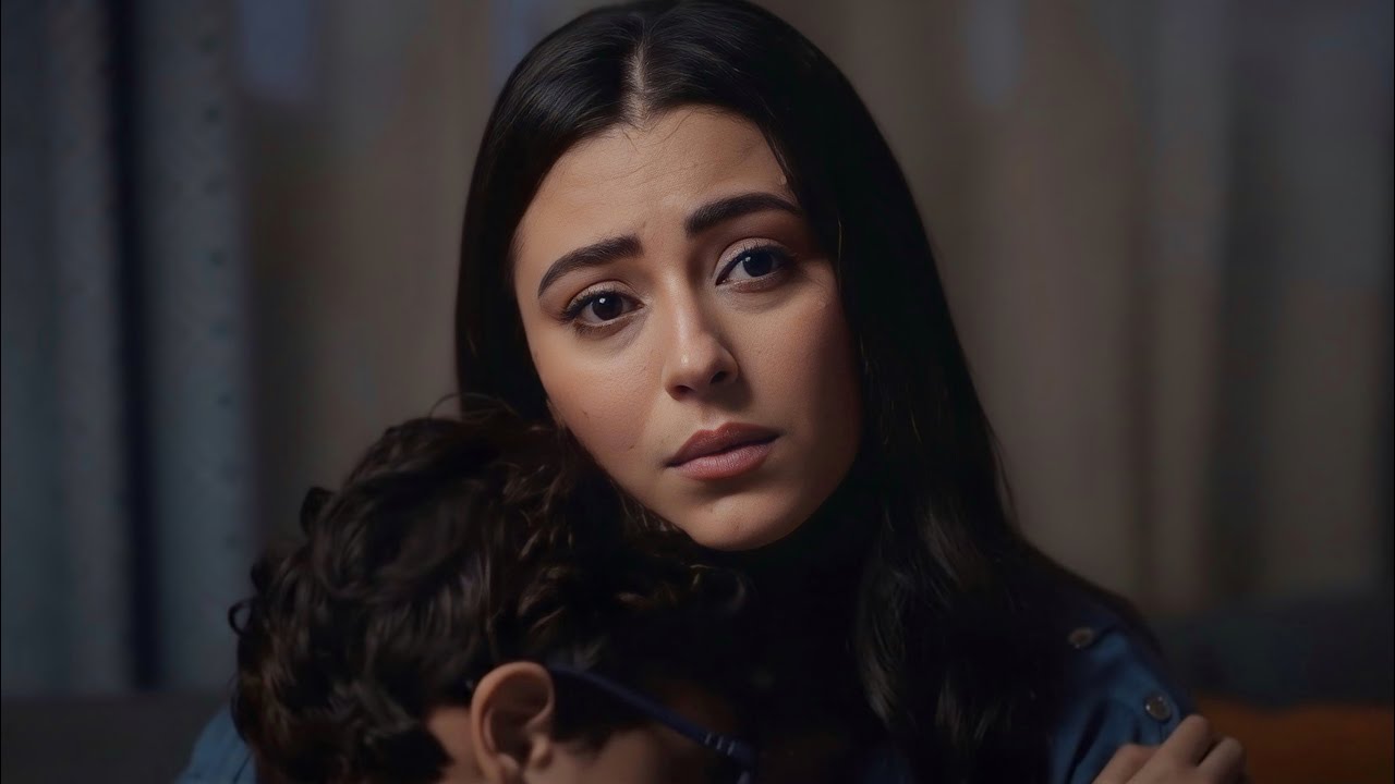 بتحاول تراضيه باي شكل لكن بيخونها وبيطلقها وبياخد ابنها منها بالعافية وبيندم بعد فوات الاوان