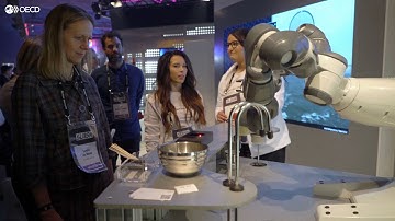 Robots and the #FutureofWork: Humans and machines working together