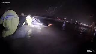 Police Officers In Conroe, Texas Formed Human Chain To Rescue Family During Hurricane Imelda