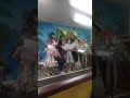 Niños cantando en Iglesia Bautista Manantial de Vida