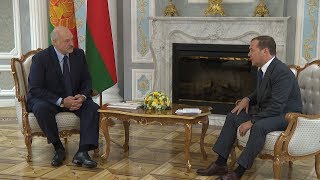 Лукашенко встретился с Медведевым