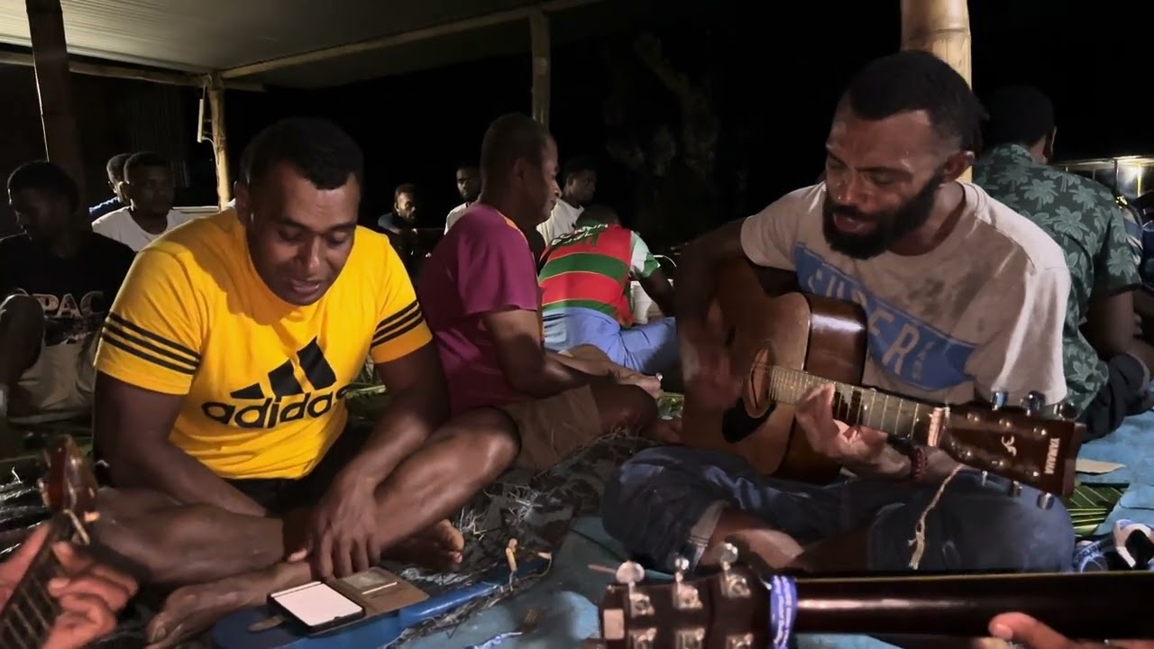 Qarauna de ko kuitaki au. Fijian sigidrigi.