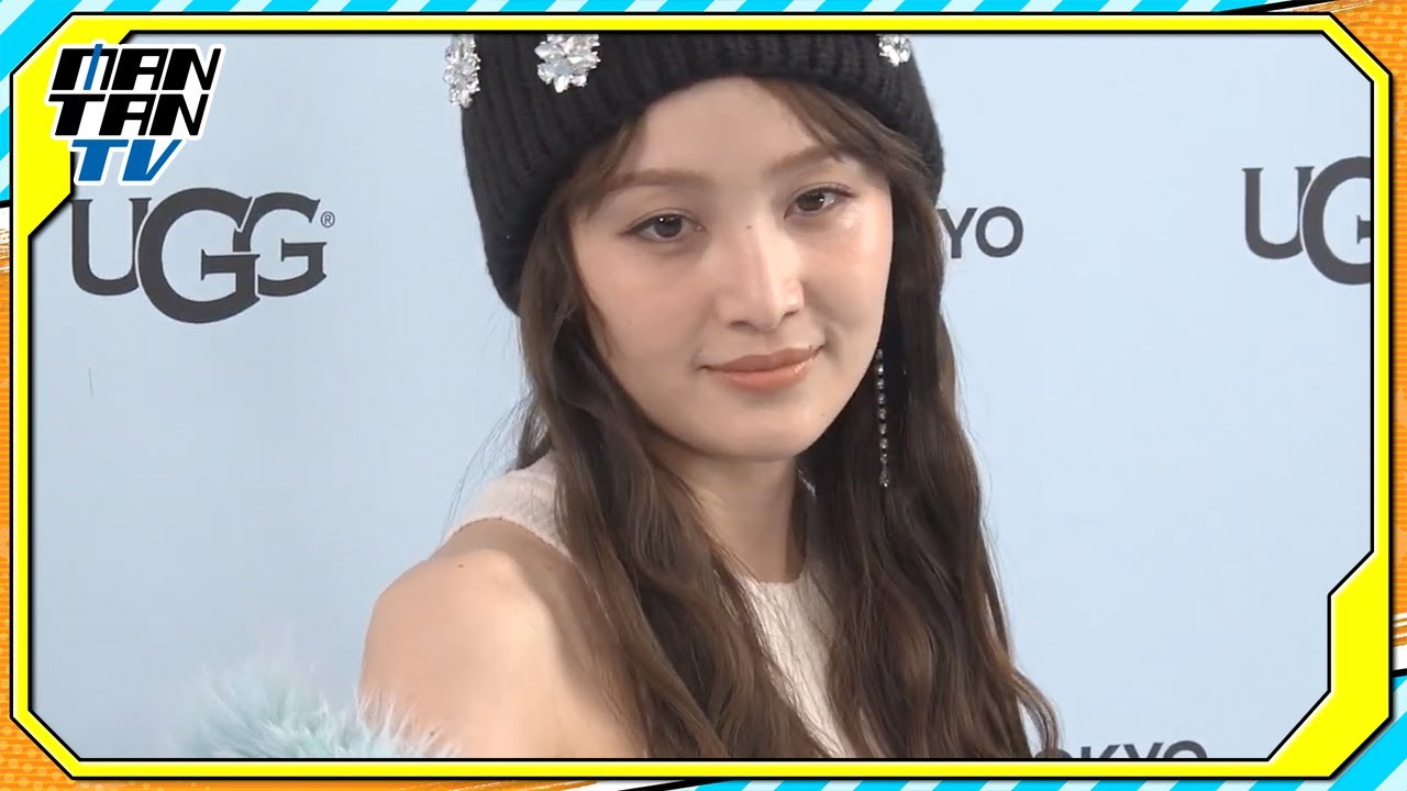 ももクロ百田夏菜子、キュートな肩出しコーデ　美脚も披露　「UGG 銀座松屋通り オープンイベント」に登場