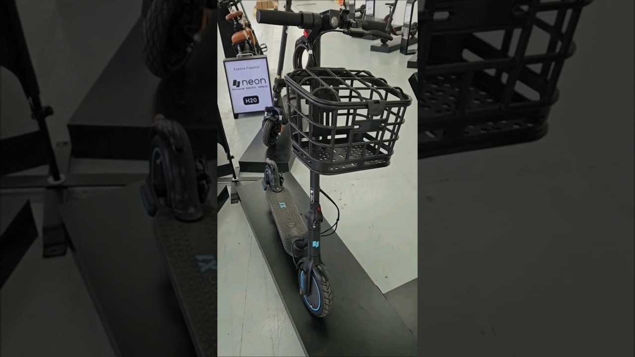 the battle of baskets between neon x1 escooter and neon GO ebike. 