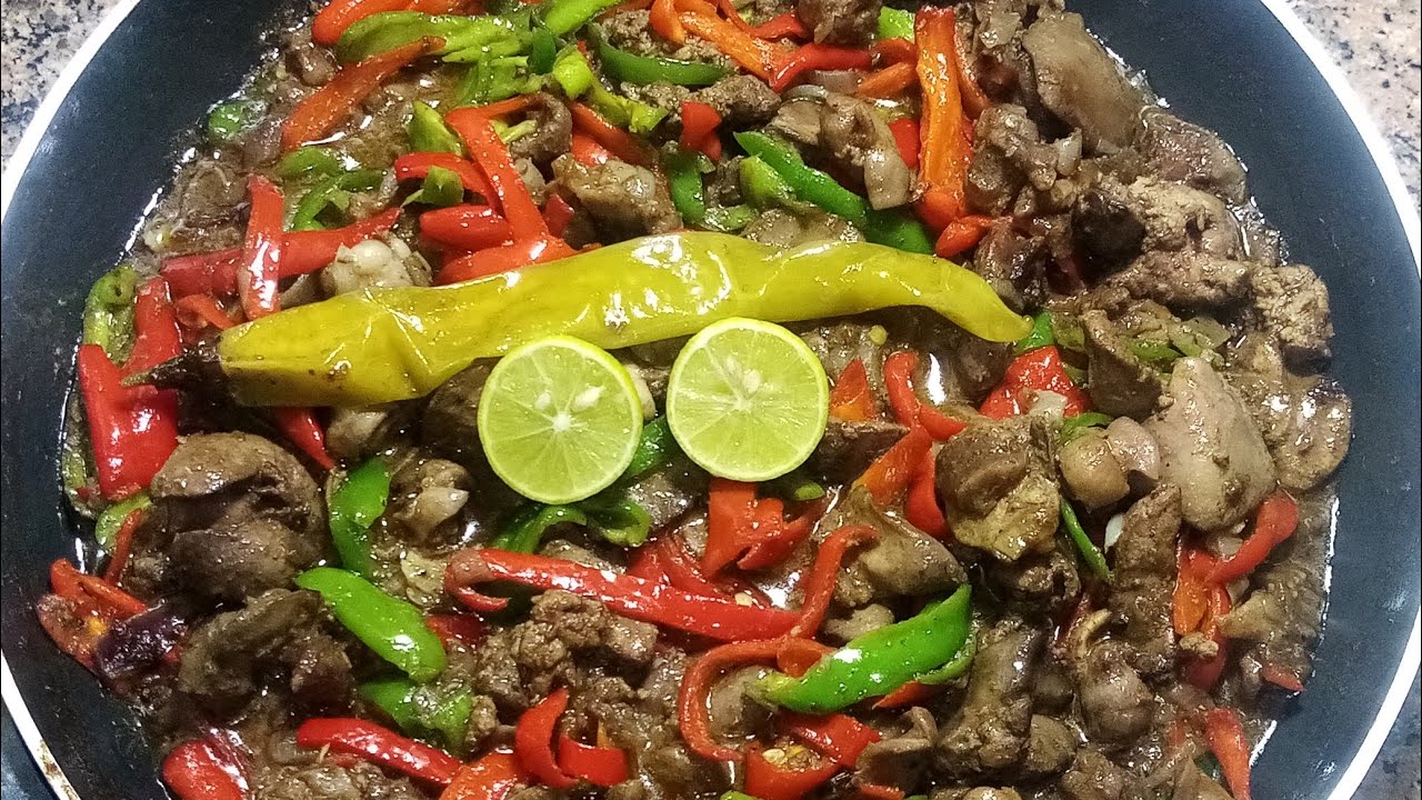 طريقه عمل الكبد والقوانص الطريقه الأصليه \لو عايز تاكل كبد وقوانص بجد اتفرج علي الفديو ده