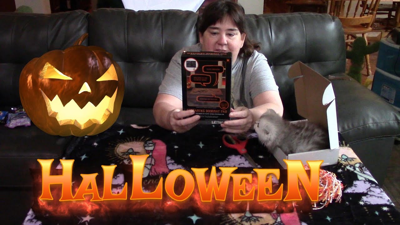 Halloween Screaming Doormat From Five Below! 🎃 YouTube