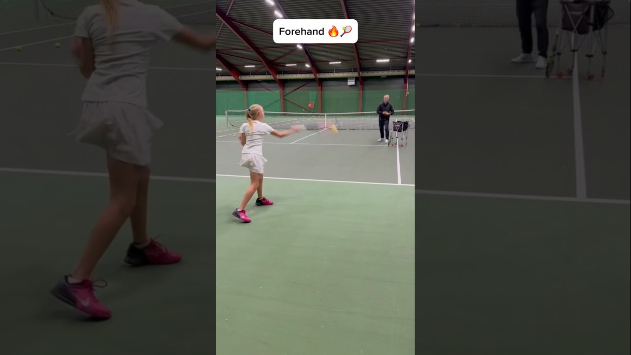 Entrenamiento derecha con @emiliaveldshenningsen en IG 🔥🎾 