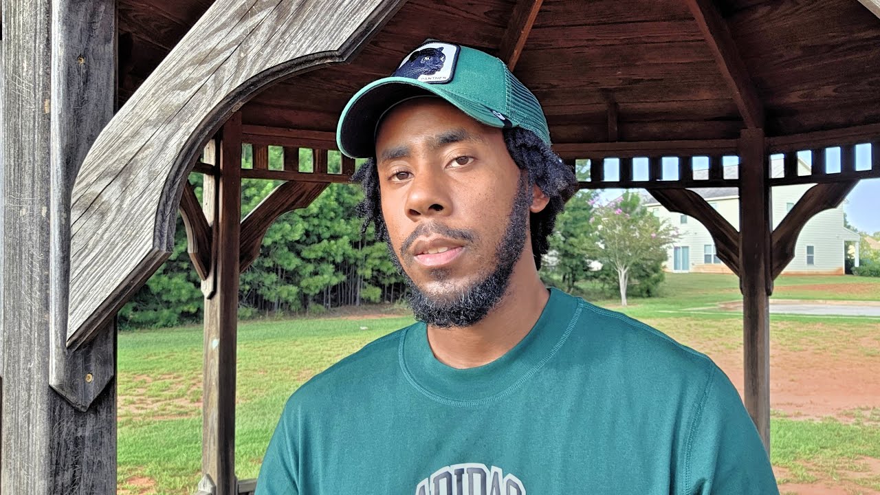 Они не просто ненавидят тебя... Они ПРЕЗИРАЮТ тебя за то, что ты не хочешь вписываться!