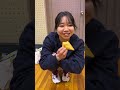 Japanese people try samosa for the first time