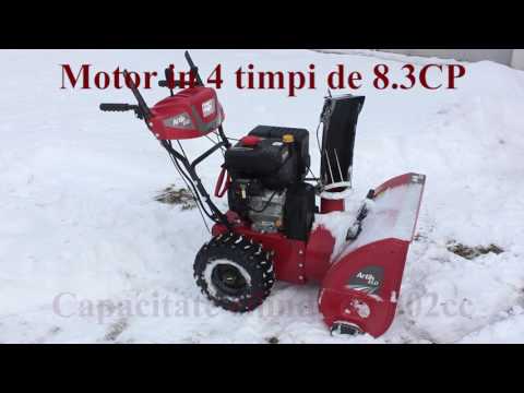 Video: Cum schimbi bujia la o freză de zăpadă Briggs and Stratton?