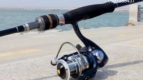 Cần câu Lure nganh, Lure đứng Hunting Black 2 ngọn, độ cứng MH và H