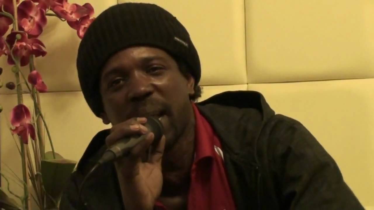 Ver Devon/Pow Pow Movement Jingle for Solid Ground Sound en YouTube Ver Devon/Pow Pow Movement Jingle for Solid Ground Sound en YouTube
