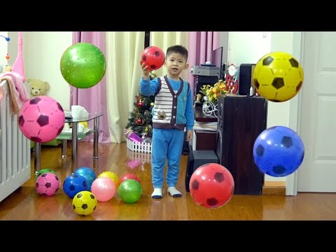Baby Xavi playing sport for babies 😜 ⚽ | Catch the ball challenge