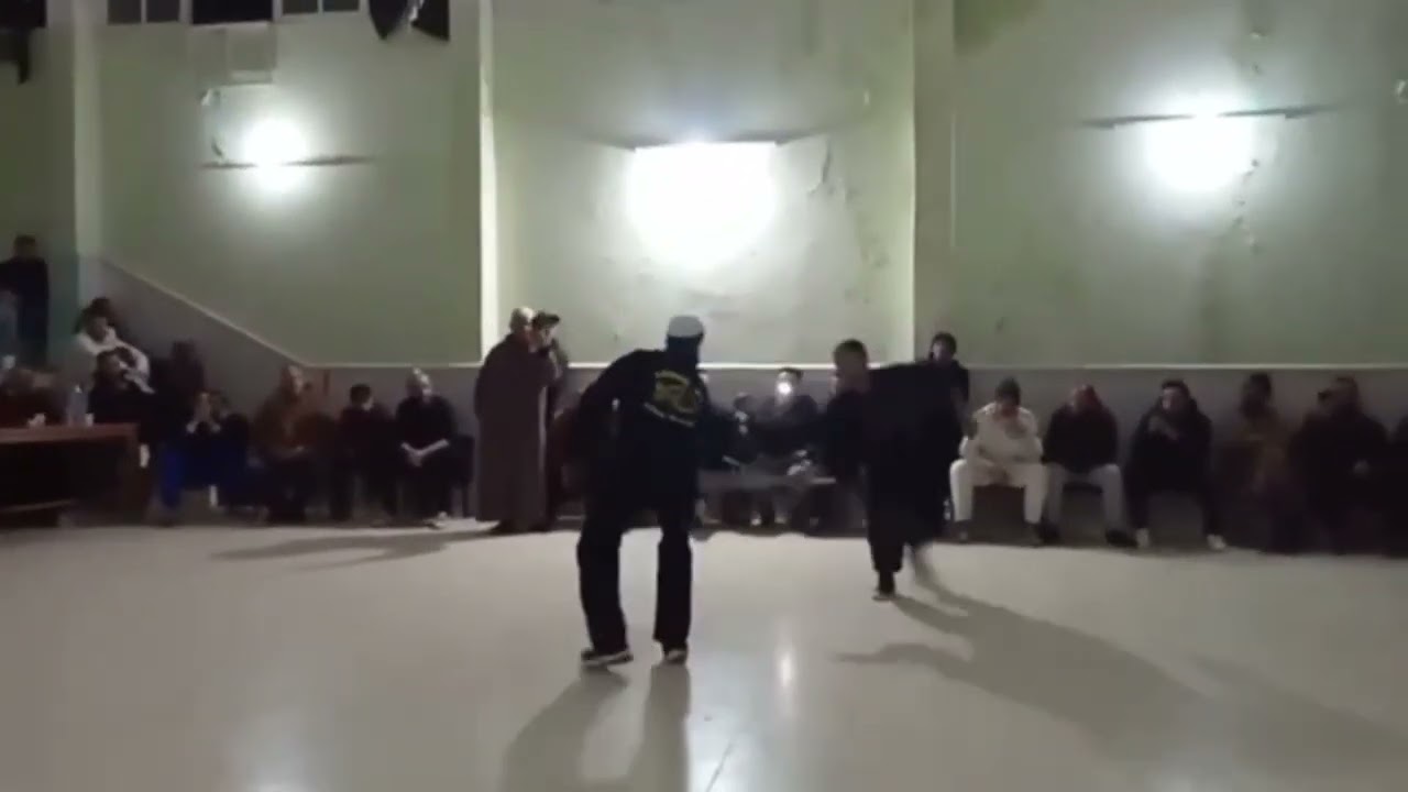 العصا التقليدية مع الشيخ إسماعيل و الشيخ لخضر إستعراض رائع Algérien Combat Stick Oran