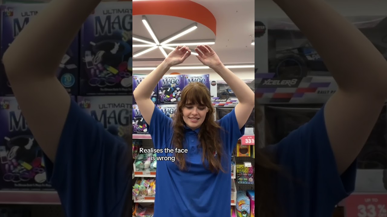 Is Steff ready for the ring? 👀 