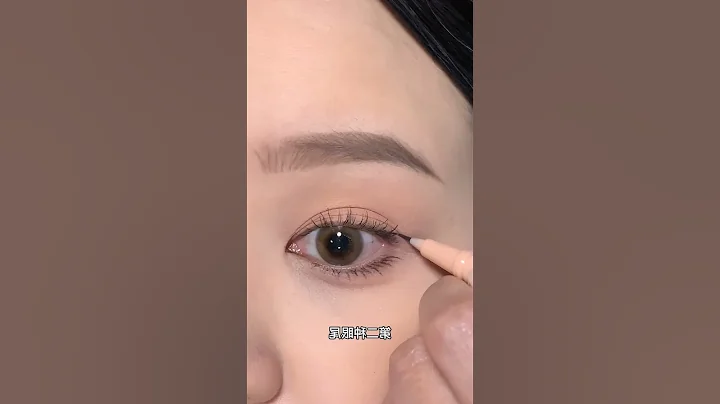 how to draw natural and easy eyeliner?👁️🔥💕 #beautyjunkie #easybeauty #viralbeauty