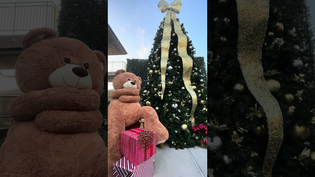 Commercial Holiday Decorating