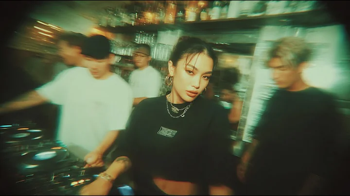 escape the matrix. | ambient deep techno mix