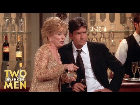 A Charlie and Evelyn Gossip Sesh | Two and a Half Men
