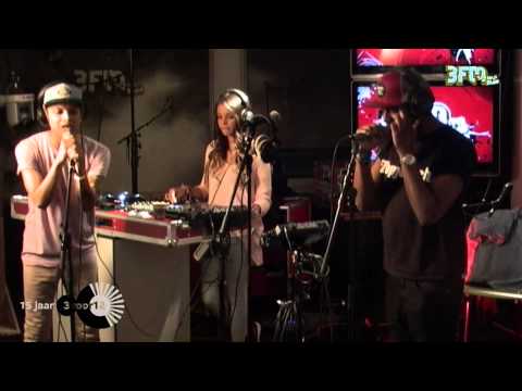 Ronnie Flex  3voor12 special live @ 3voor12 Radio