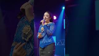 Niken Salindry  Aku Tenang  Sumilire Angin Dalu Iki Kelingan Esemmu Dek Wingi Tansah Kegowo Nganti