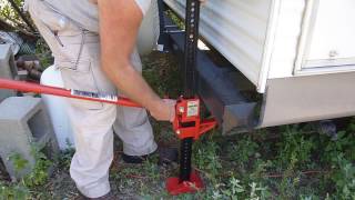 HARBOR FREIGHT HIGH LIFT/FARM JACK