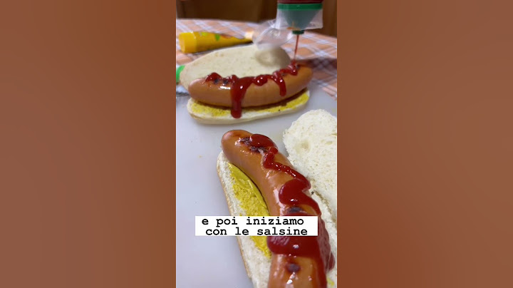 Preferite un pane e salame o un hot dog? 😂❤️ #simonepedersoli #nonna #hotdog #panino