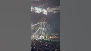 Wow!!! How Burna Boy switched from Kilometer to Killing Dem at his concert at the O2 last night