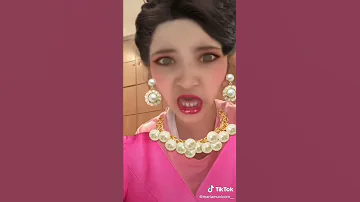 اغنيه على اسم يارا ههههههه 