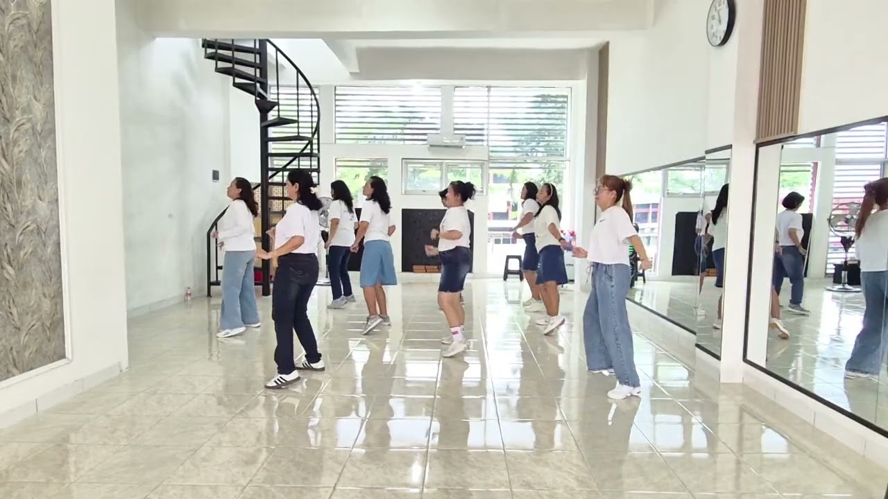 KETUA BUTUH CINTA Line Dance#Choreo Astri Dwi