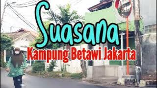 suasana kampung betawi