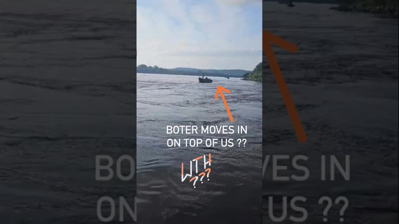 Is this Boater RUDE for moving in on top of us or is this ok ? 