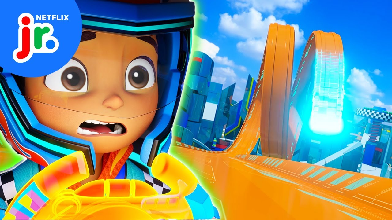 Coop VS Cruise Fast Tracks Challenge! 🏁 Hot Wheels Let's Race | Netflix Jr